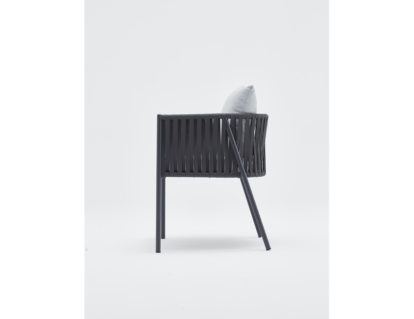 MACKA ALUMINIUM ARMCHAIR