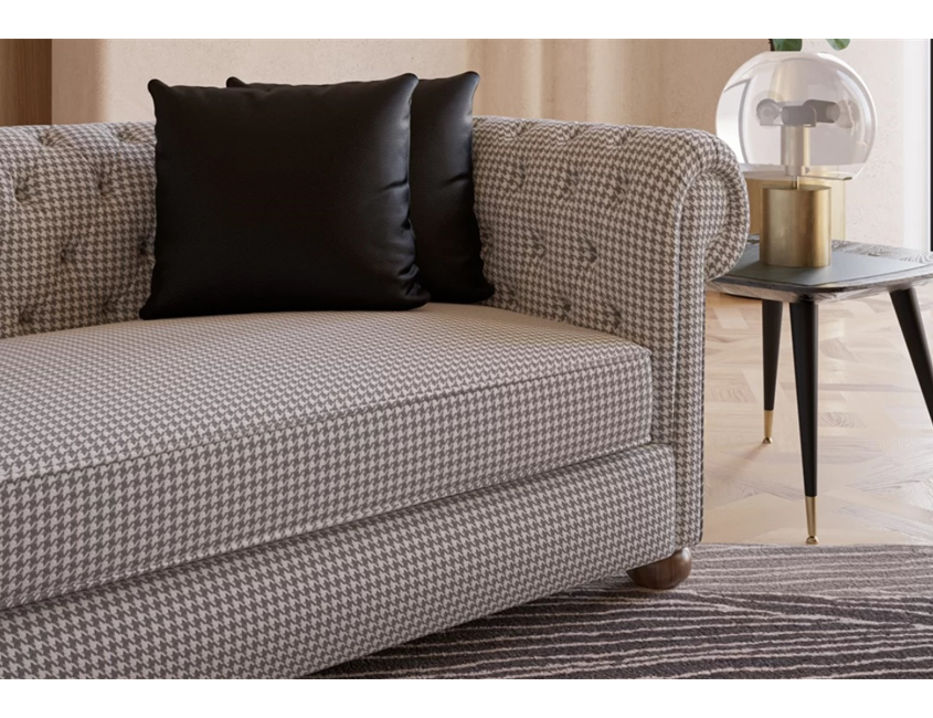 Sahra Chester Sofa